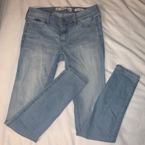 Size 0S, low rise, hollister, super skinny jeans